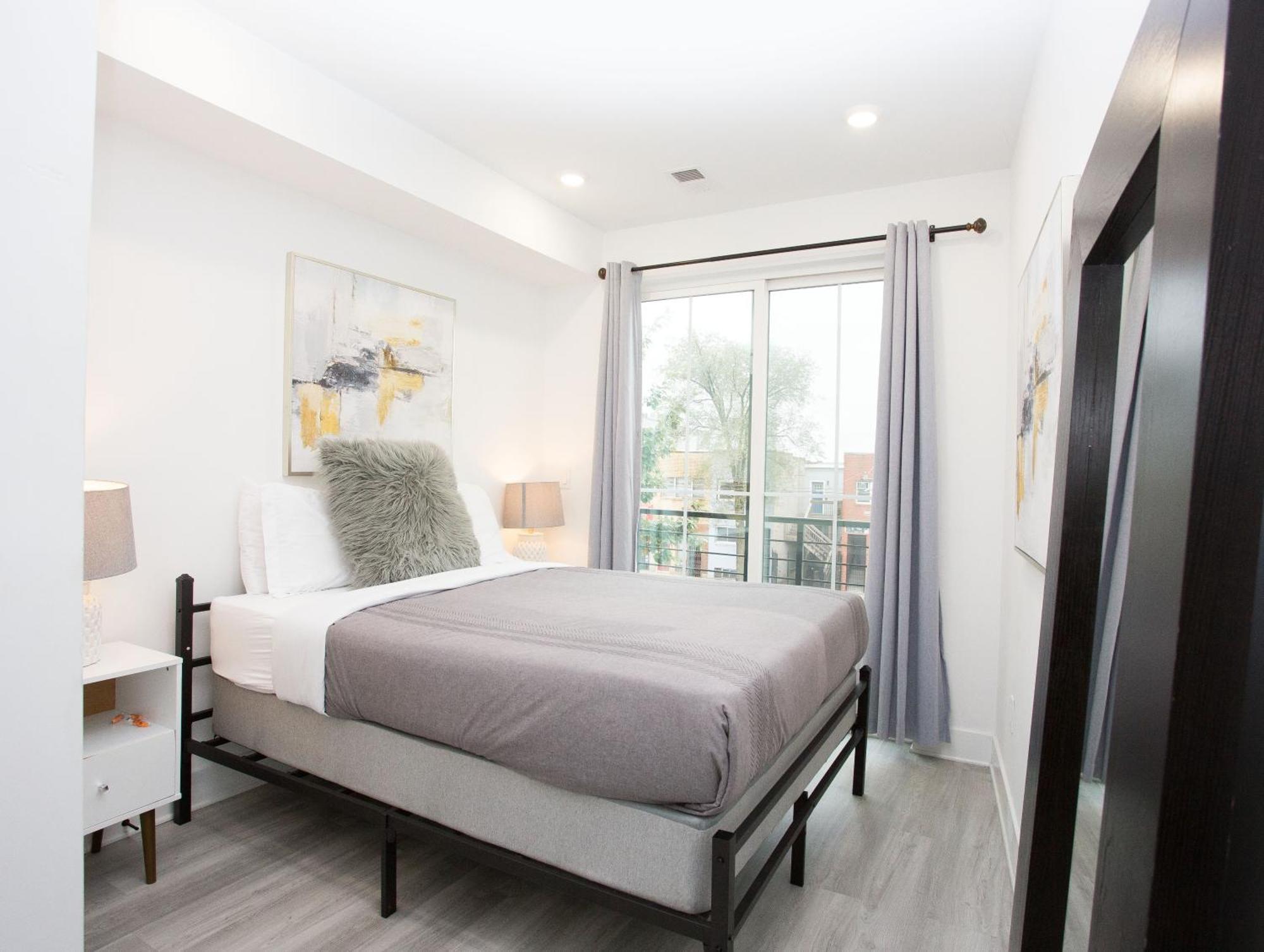 Charming Capitol Hill With Stunning Views! Washington